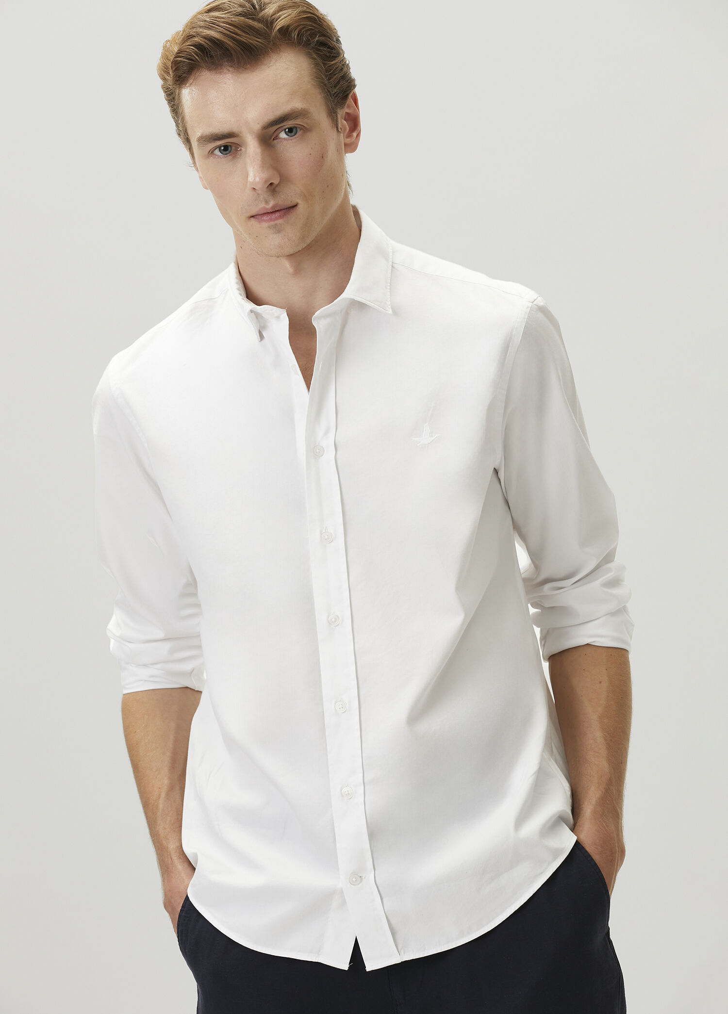 Beyaz Lyocell Karışımlı Comfort Fit Twill Gömlek