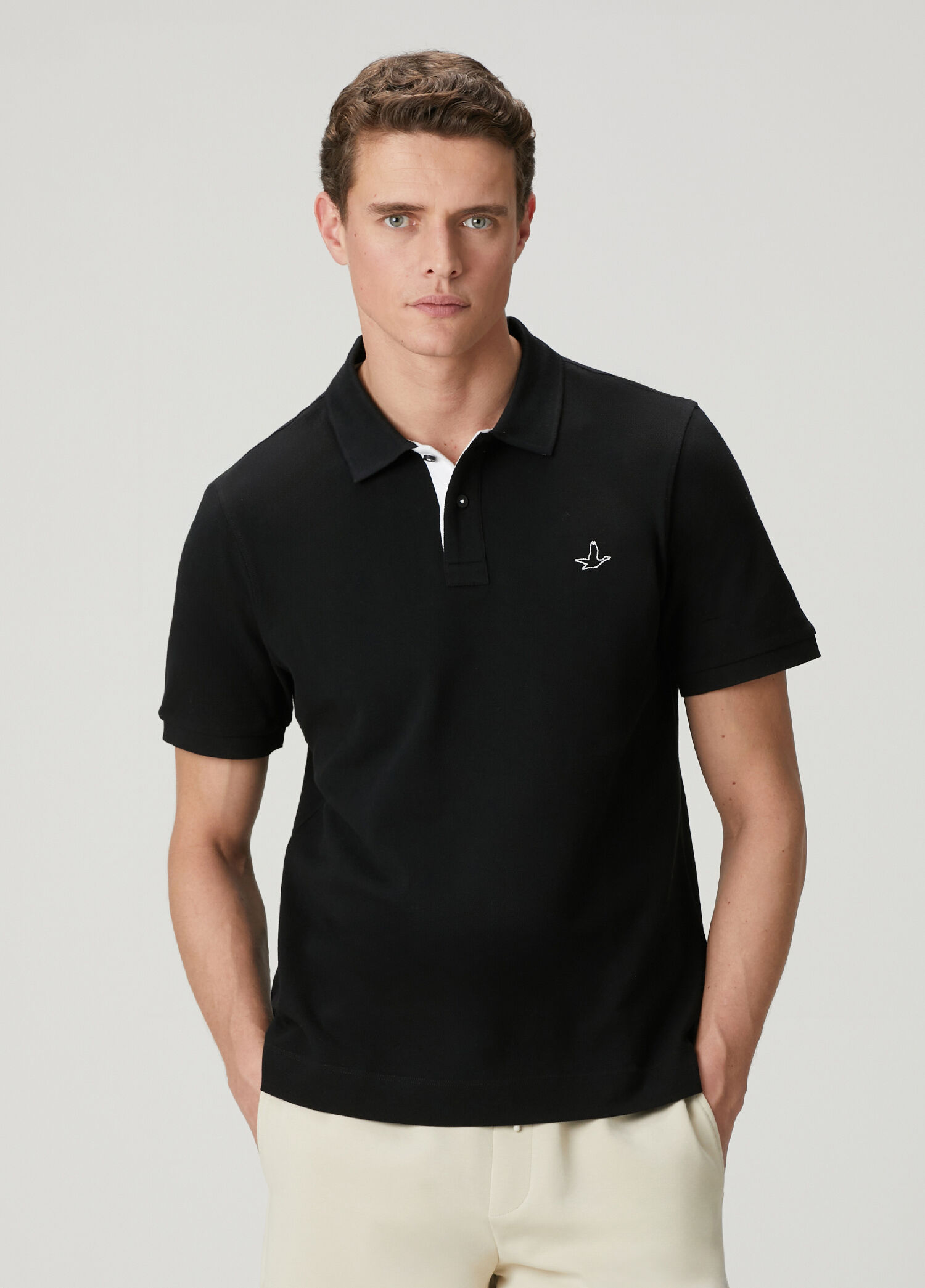 Comfort Fit Siyah Yaka Altı Baskılı Polo T-shirt