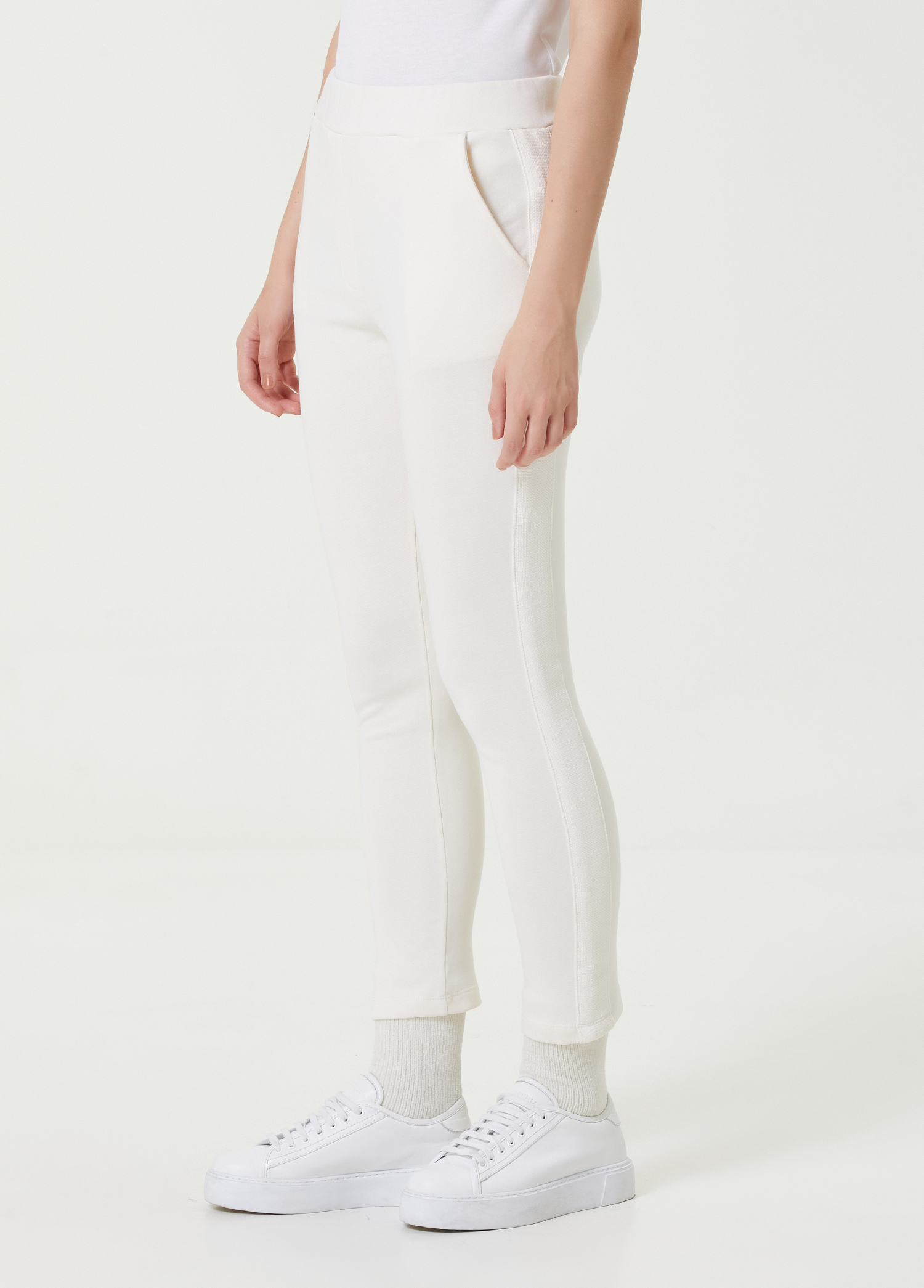 Beymen Ekru Jogger Pantolon. 3 Beymen Ekru Jogger Pantolon. 3