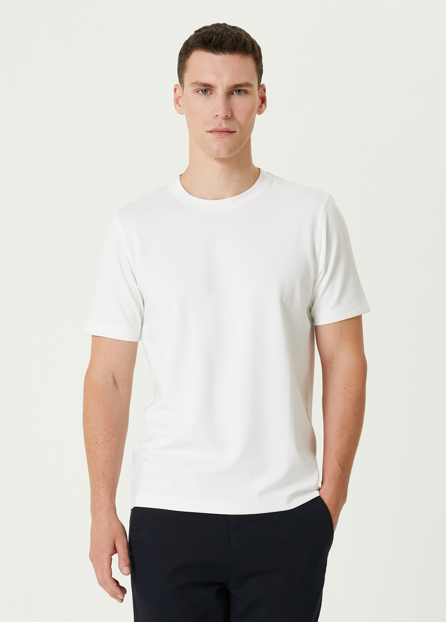 Beyaz Basic T-shirt