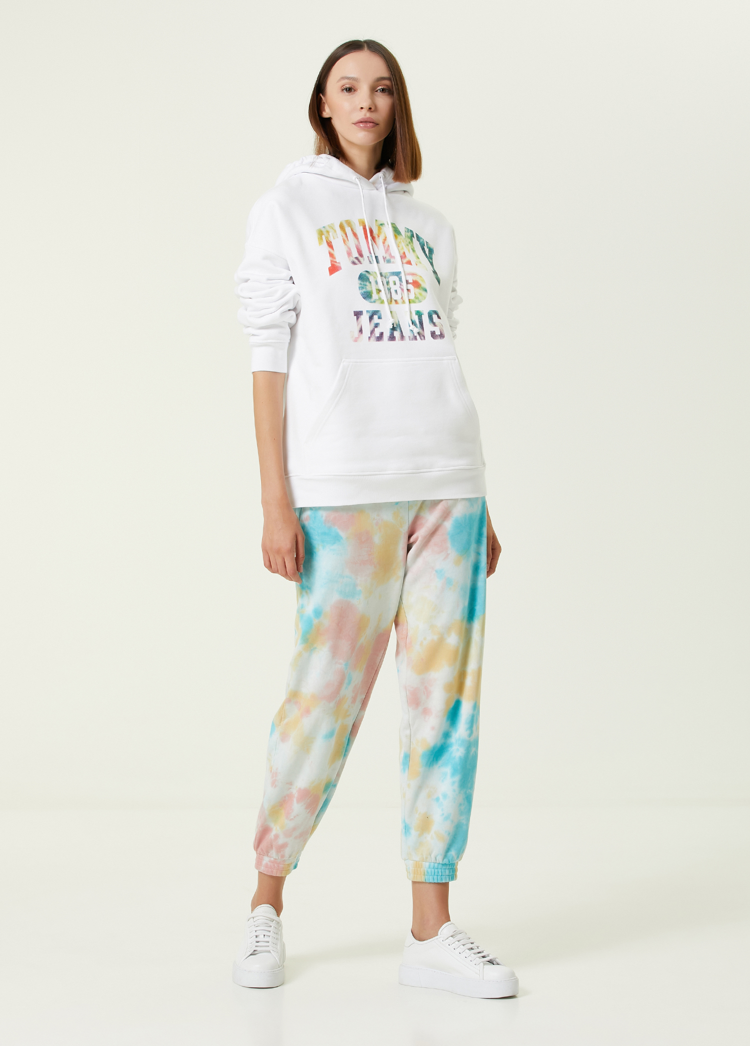 Beymen Oversized Beyaz Kapüşonlu Logolu Sweatshirt. 2 Beymen Oversized Beyaz Kapüşonlu Logolu Sweatshirt. 2