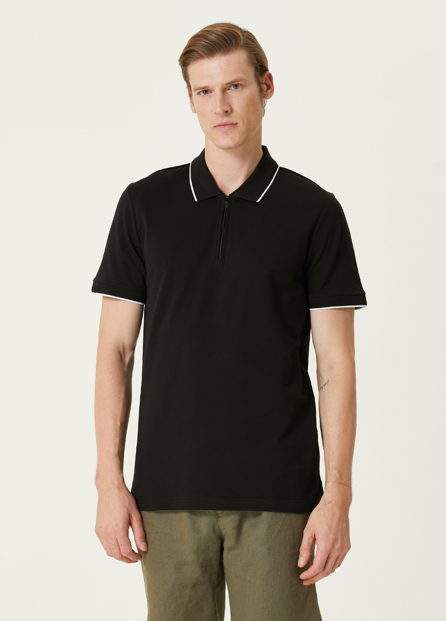 Siyah Polo Yaka T-shirt