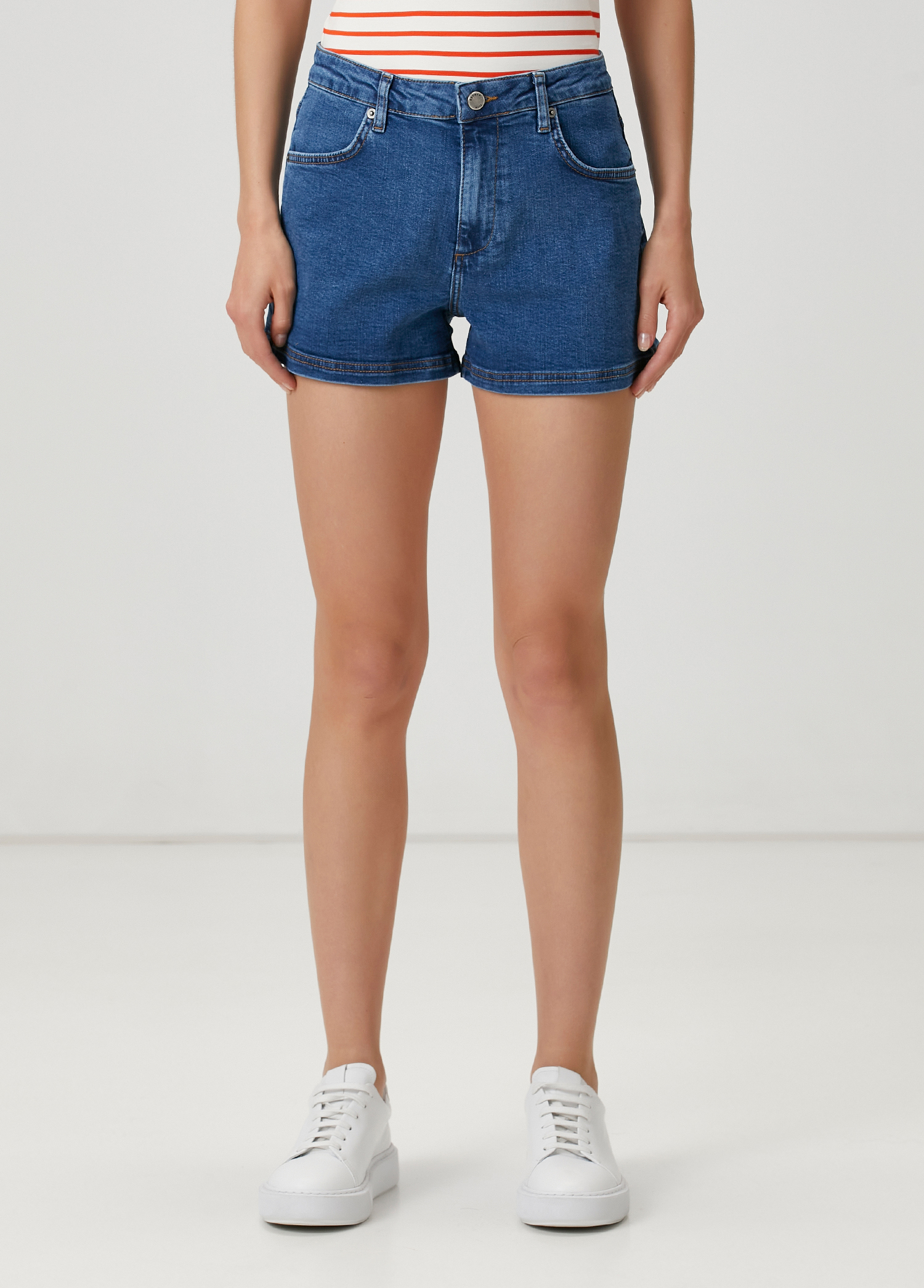 Mavi Kısa Denim Şort_1
