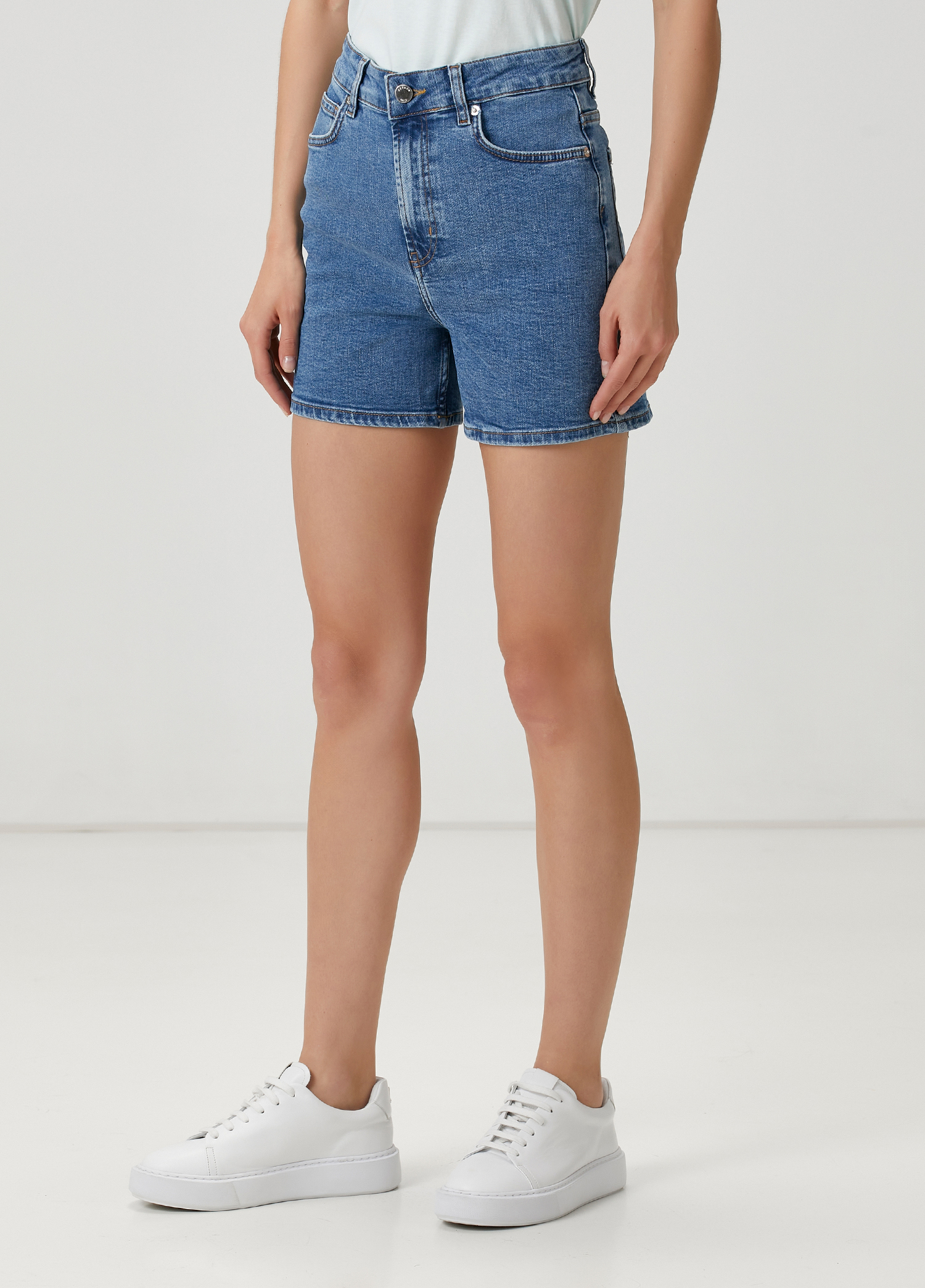Mavi Yüksek Bel Denim Şort_2