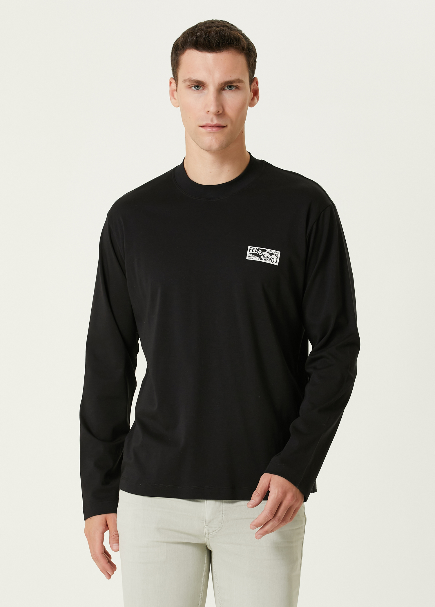 Siyah Logo Detaylı Sweatshirt