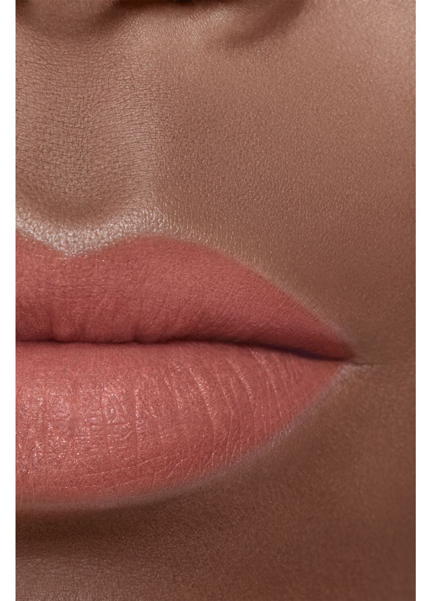 CHANEL - Rouge Allure Velvet Işıltılı Mat Ruj 76 Versatile - 76