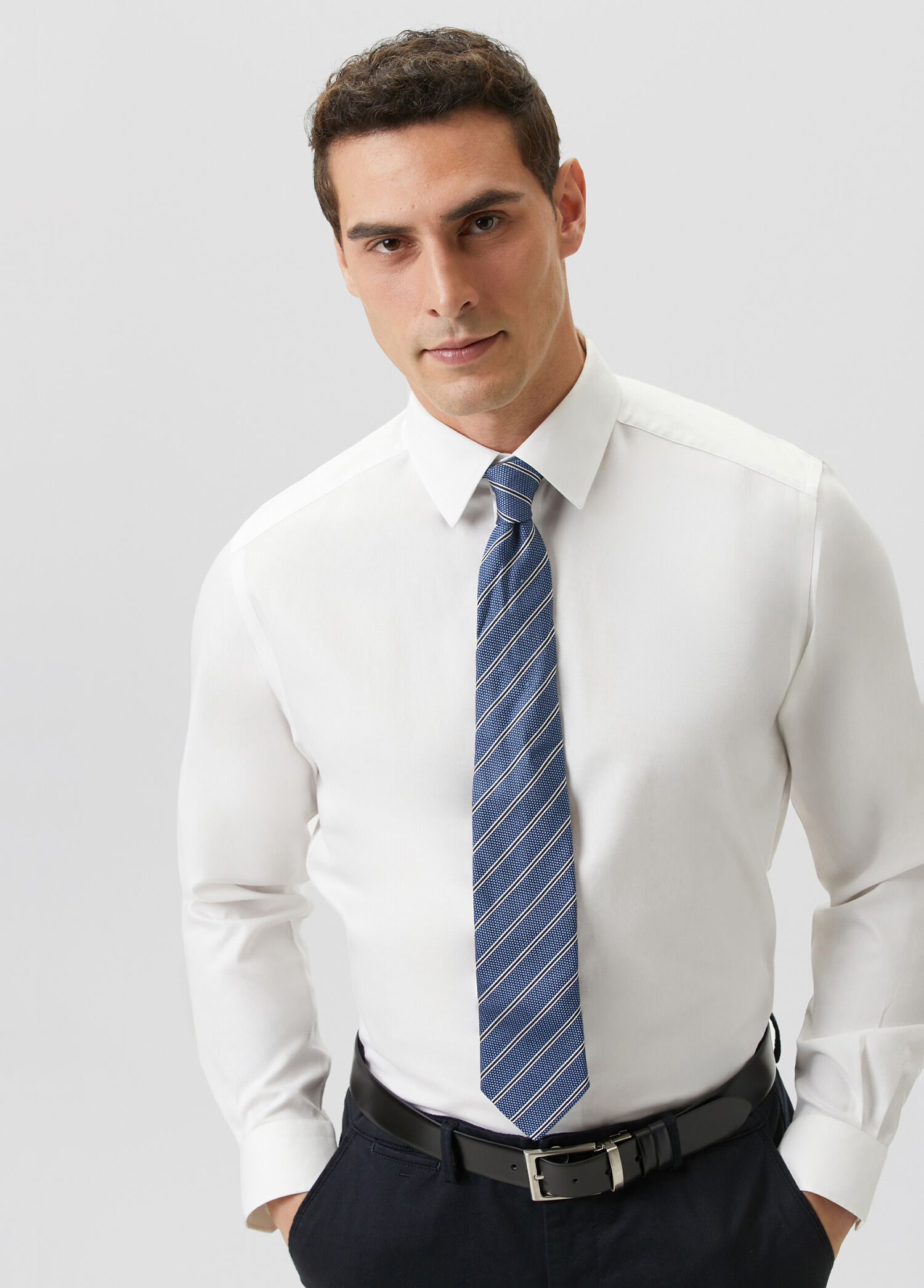 Beyaz Regular Fit Non-Iron Oxford Gömlek