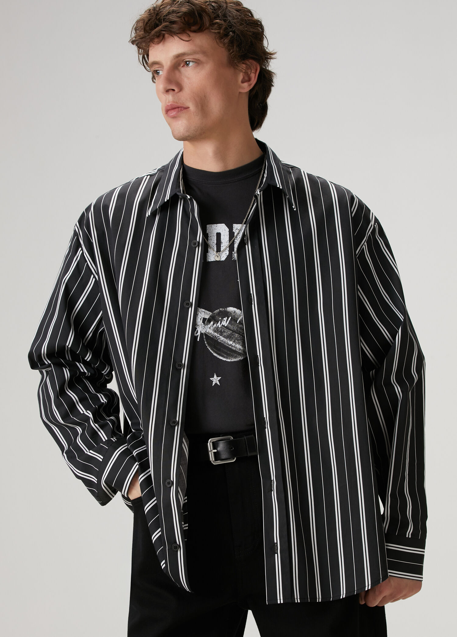 Siyah Çizgi Desenli Oversized Poplin Gömlek