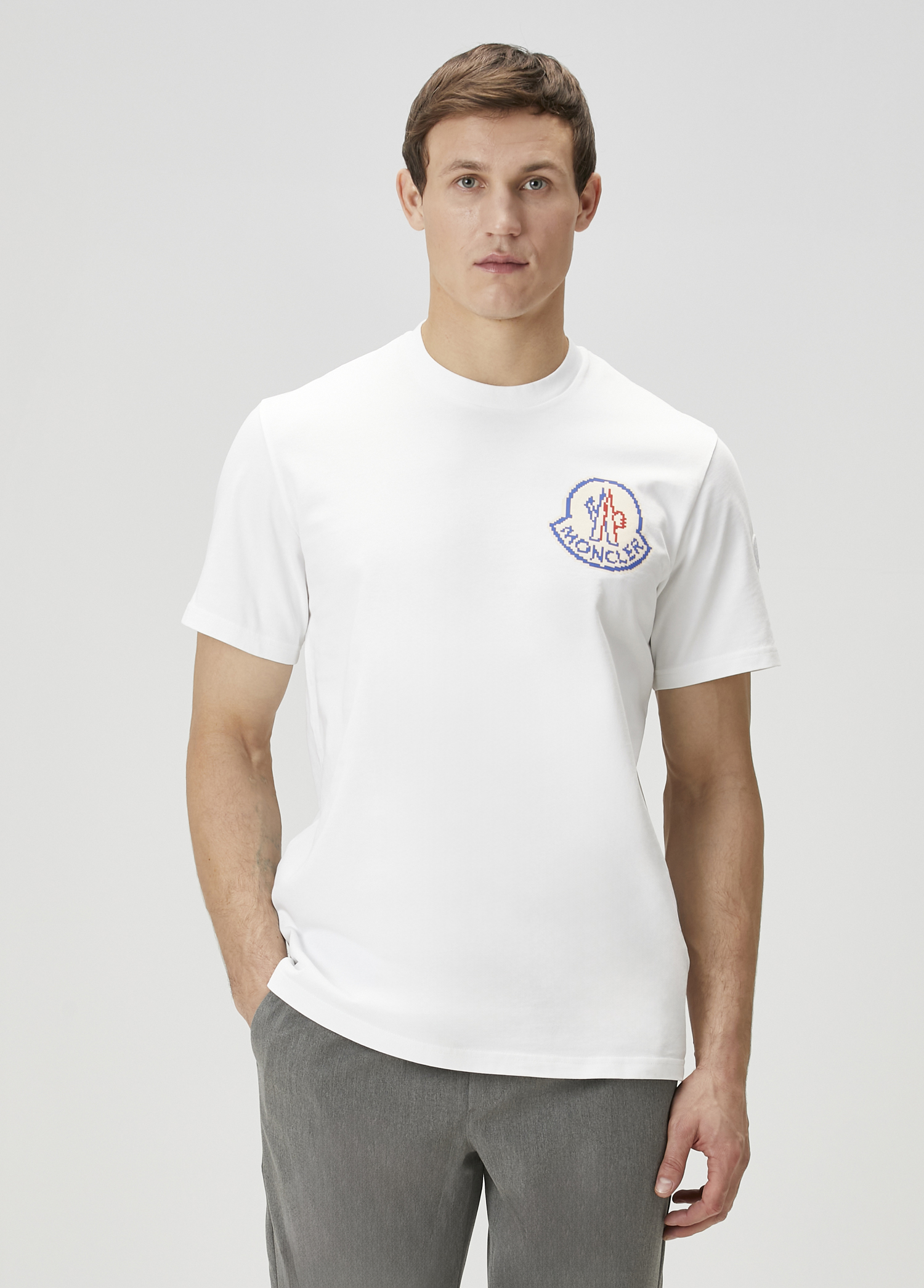 Beyaz Logo Patchli T-shirt