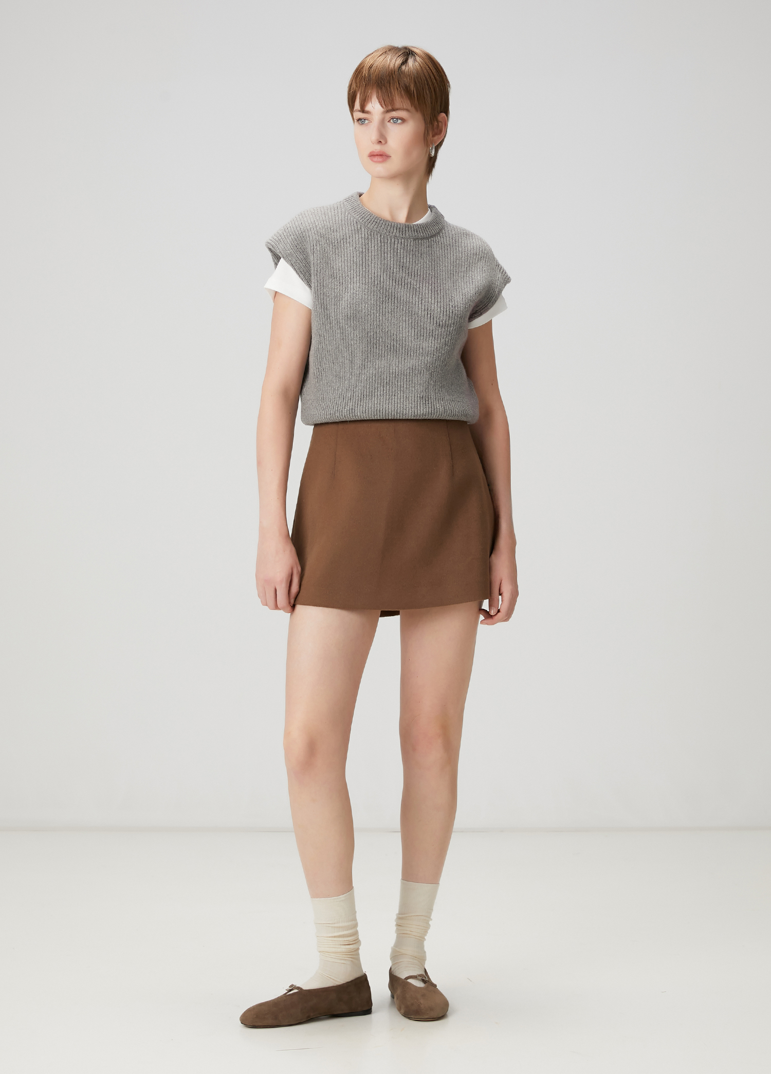 Kırık Beyaz Bisiklet Yaka Basic T-shirt_1