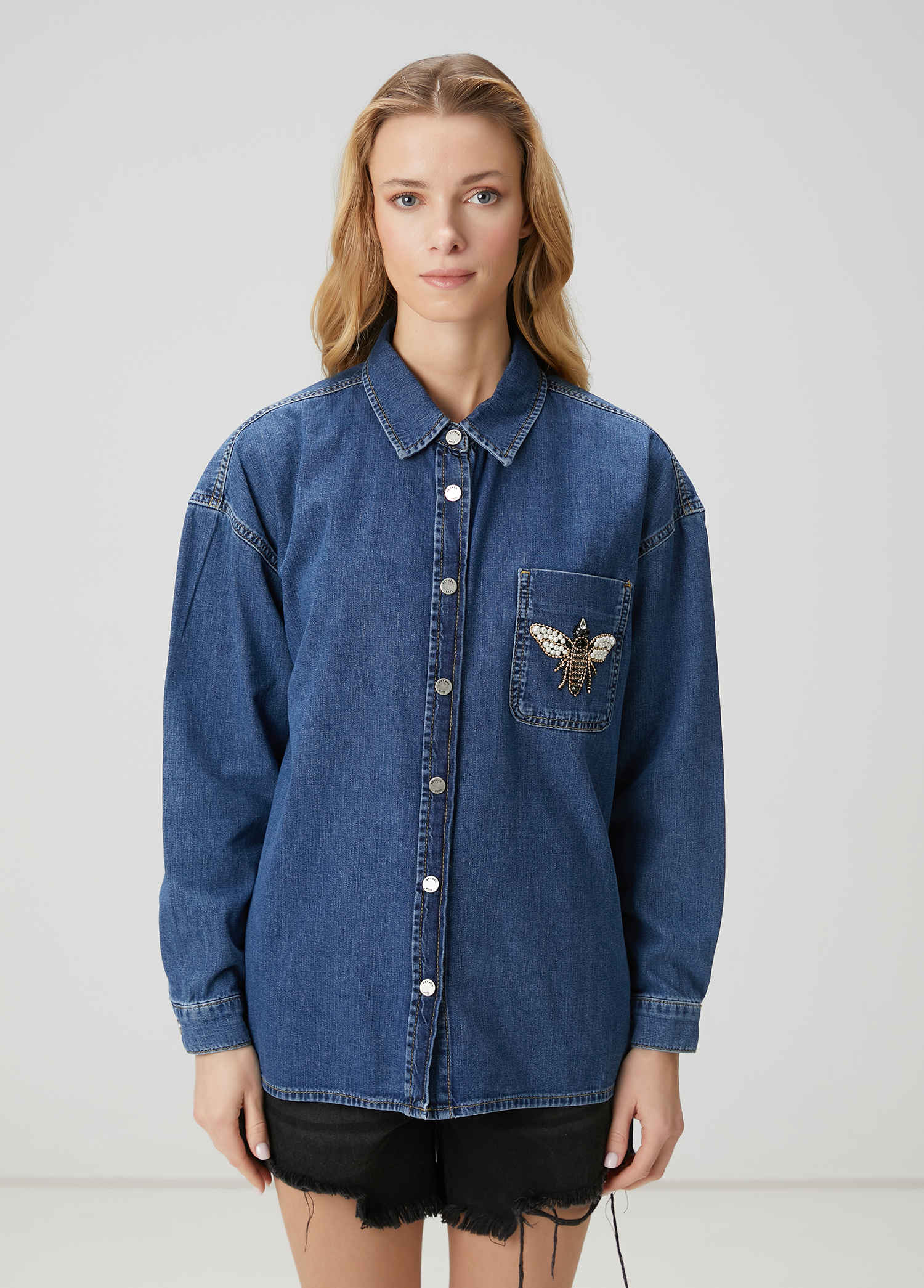 Mavi İşlemeli Denim Dış Gömlek_3