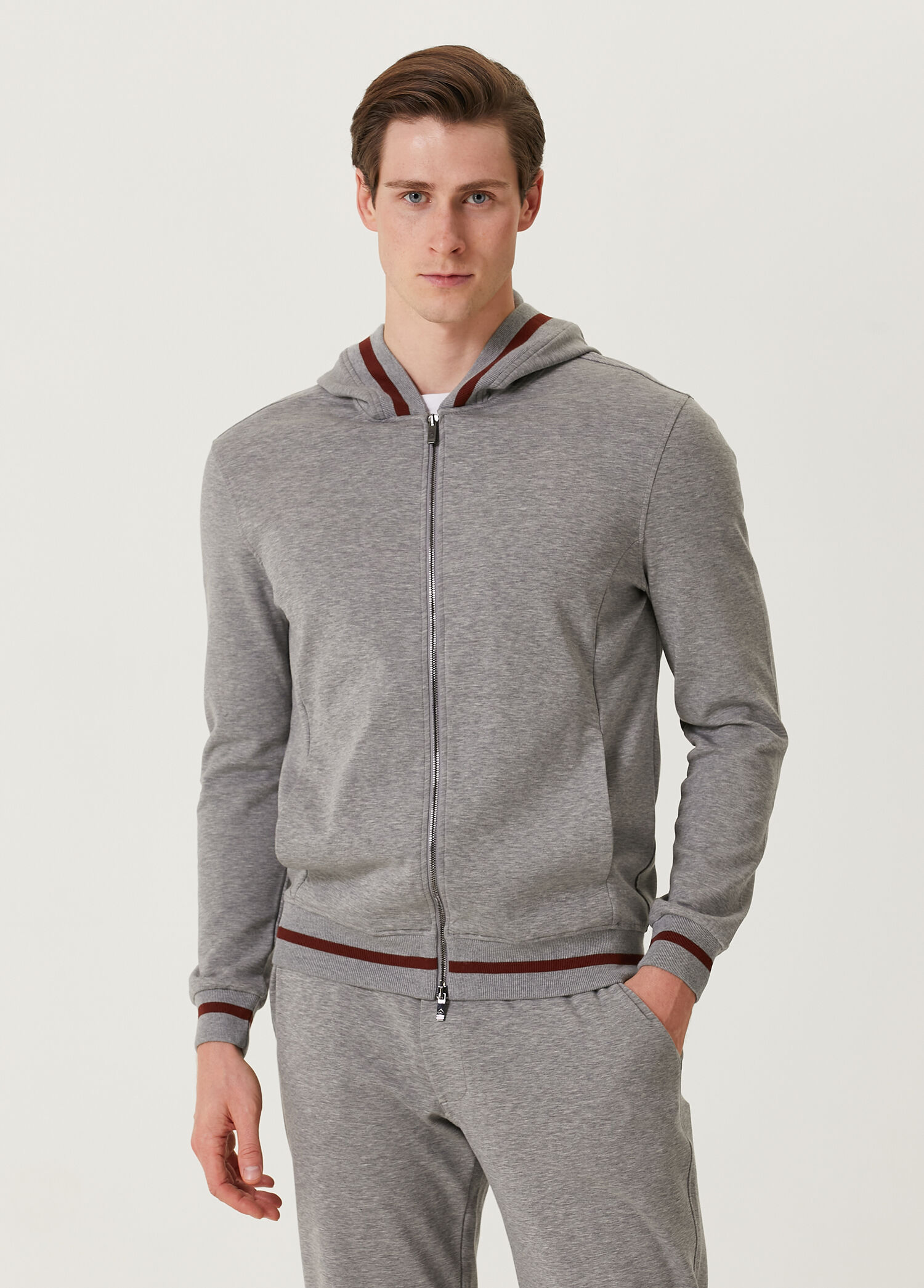 Gri Kapüşonlu Sweatshirt