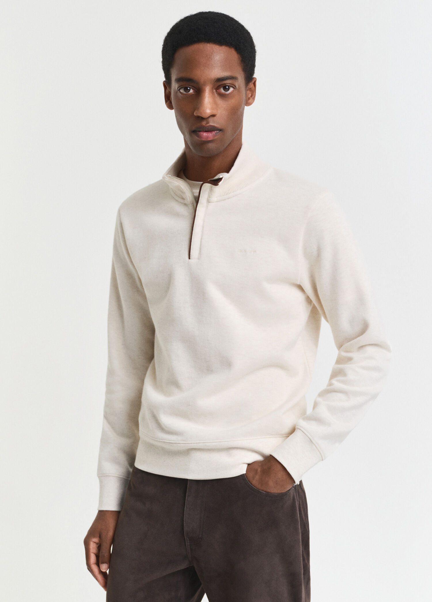 Krem Regular Fit Yarım Fermuarlı Erkek Sweatshirt
