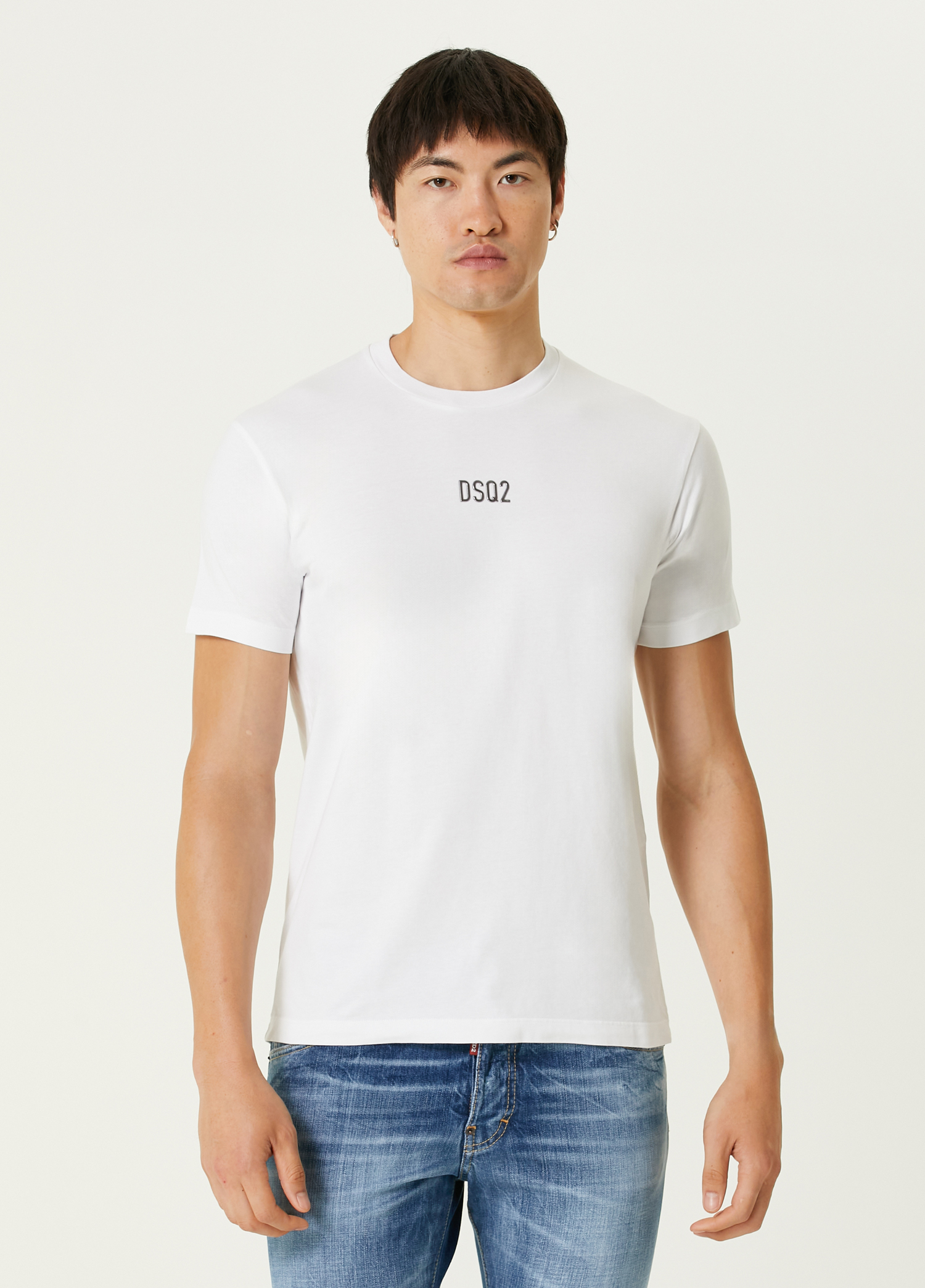 Beyaz Logo Detaylı T-shirt