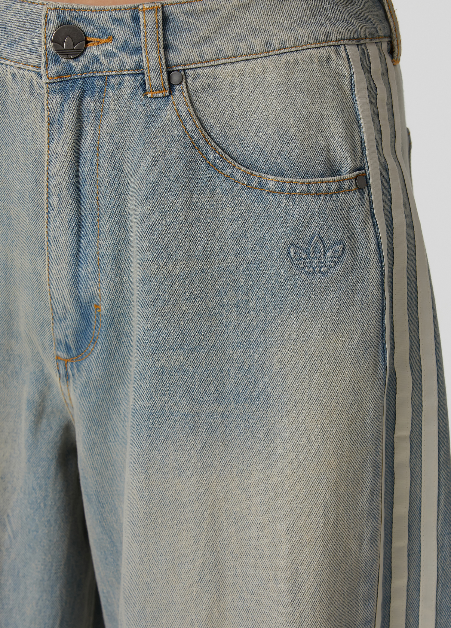 【adidas】 ADILENIUM SEASON 3 BANANA FITTED DENIM PANTS Adidas Originals Adilenium Season 3 Banana Fitted Washed
