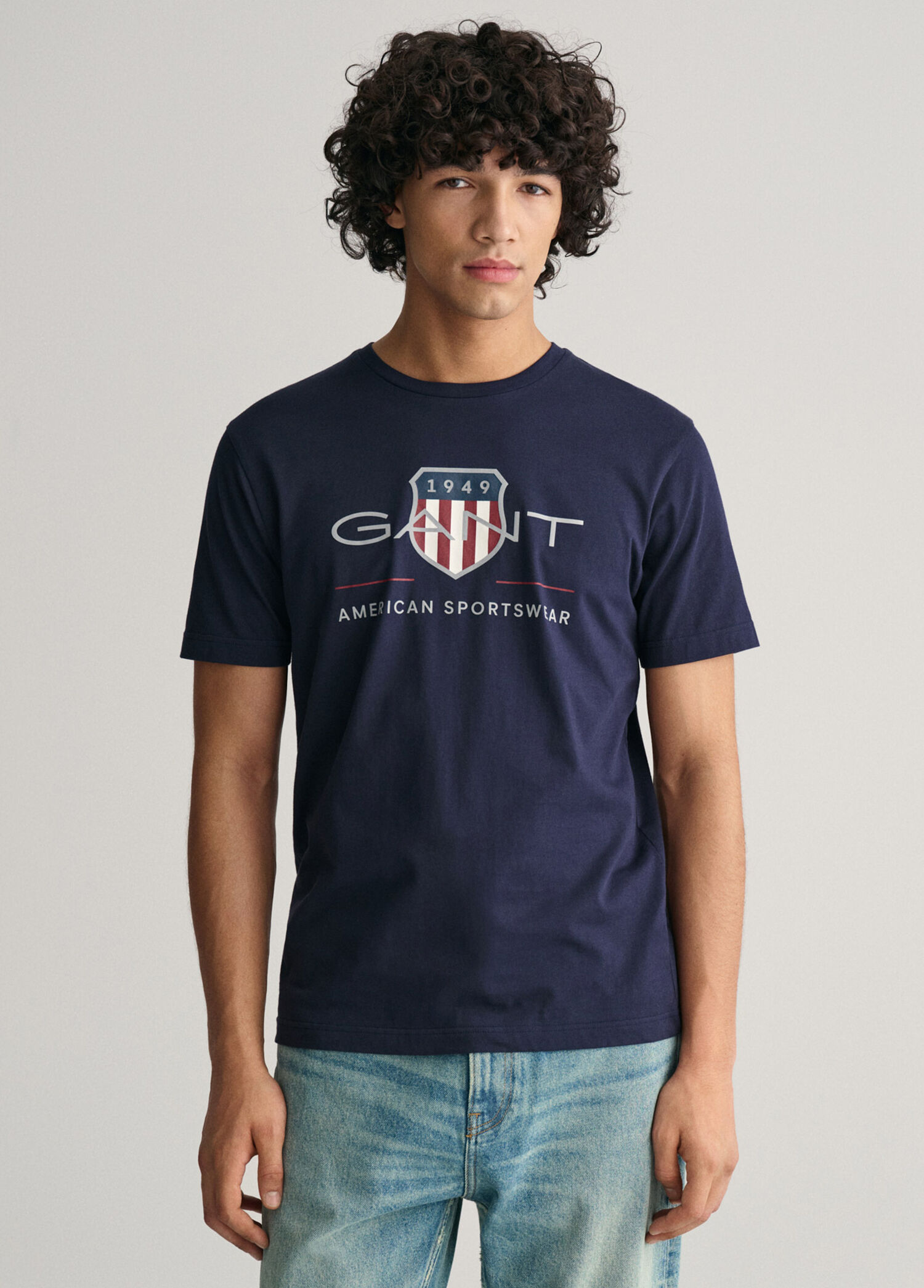 Lacivert Logolu Bisiklet Yaka Regular Fit Kısa Kollu Erkek T-Shirt