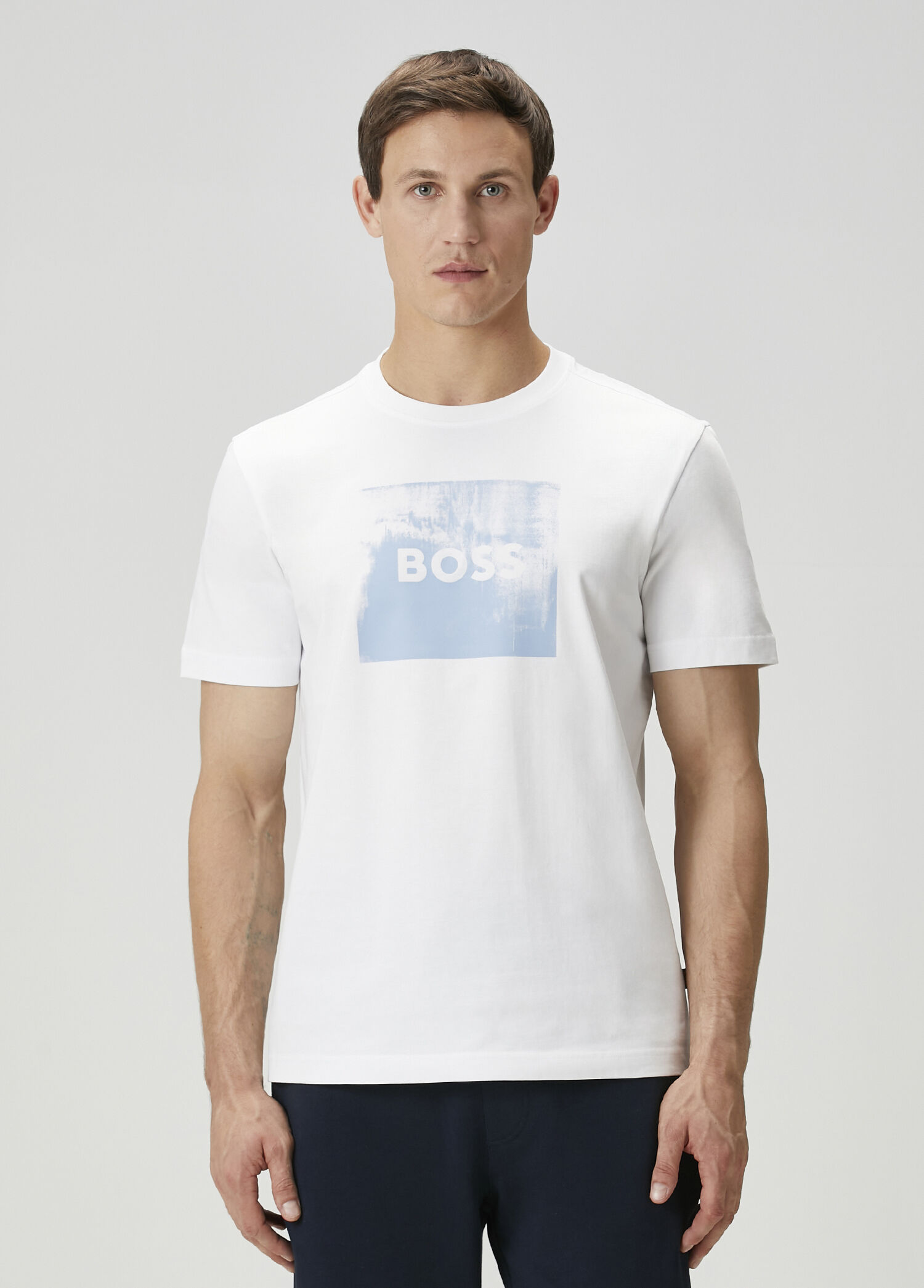 Beyaz Logo Baskılı T-shirt