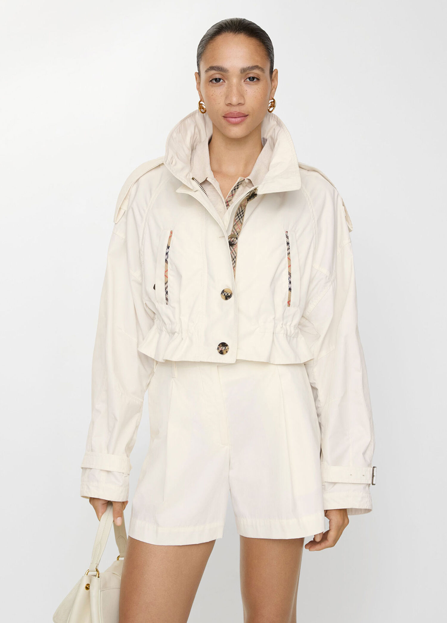 Burberry Beyaz Kadın Cropped Ladymoor Beyaz Kapüşonlu Kadın Ceket