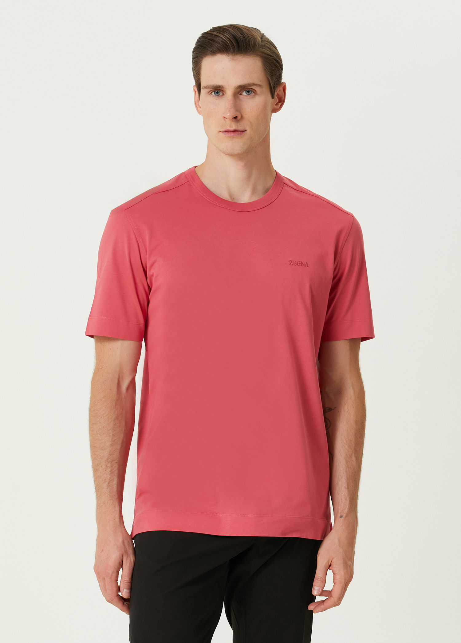 Pembe Logo Nakışlı Basic T-shirt