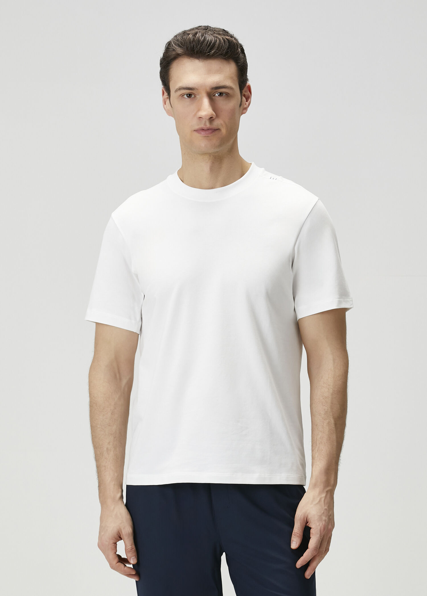 Beyaz T-shirt