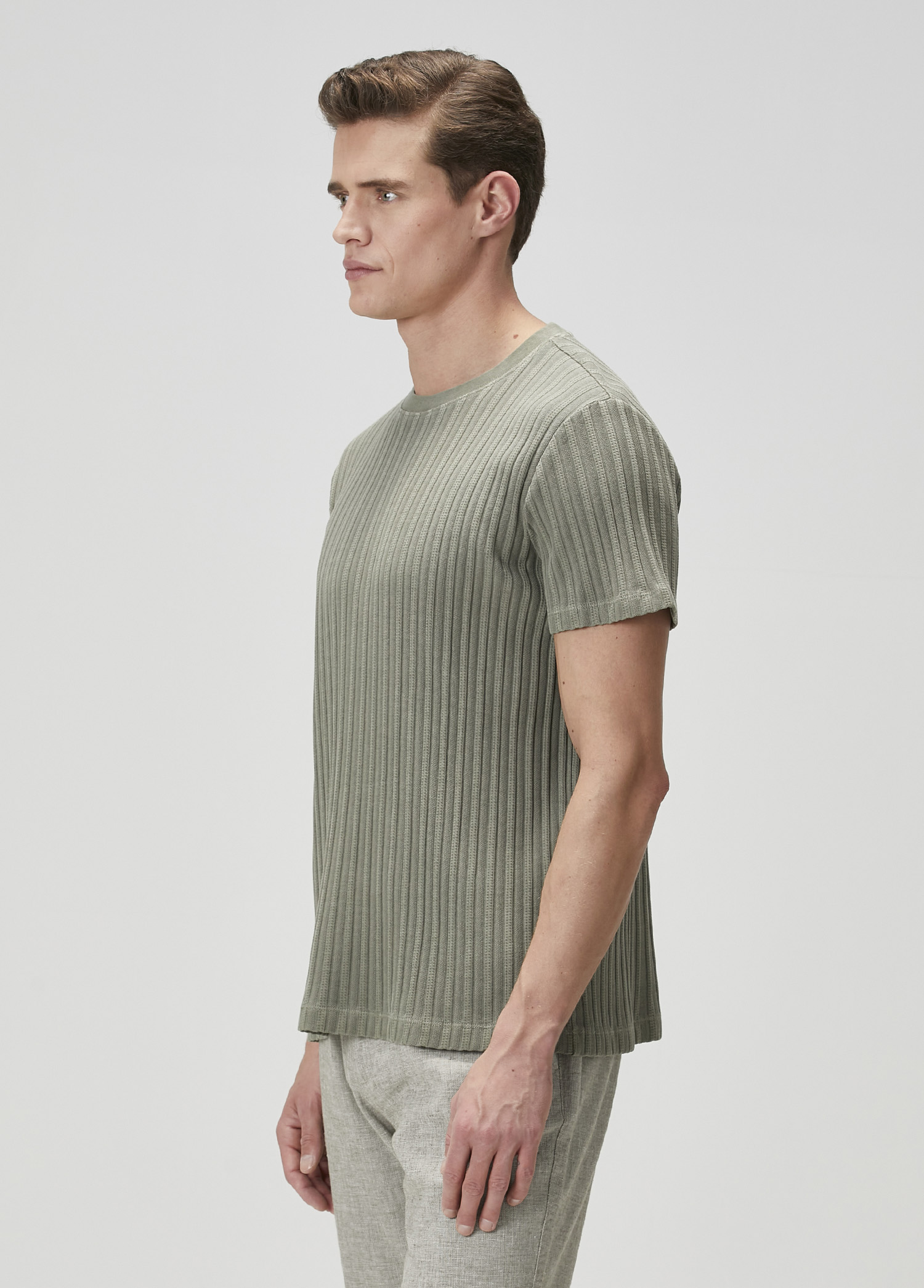 Haki T-shirt_3