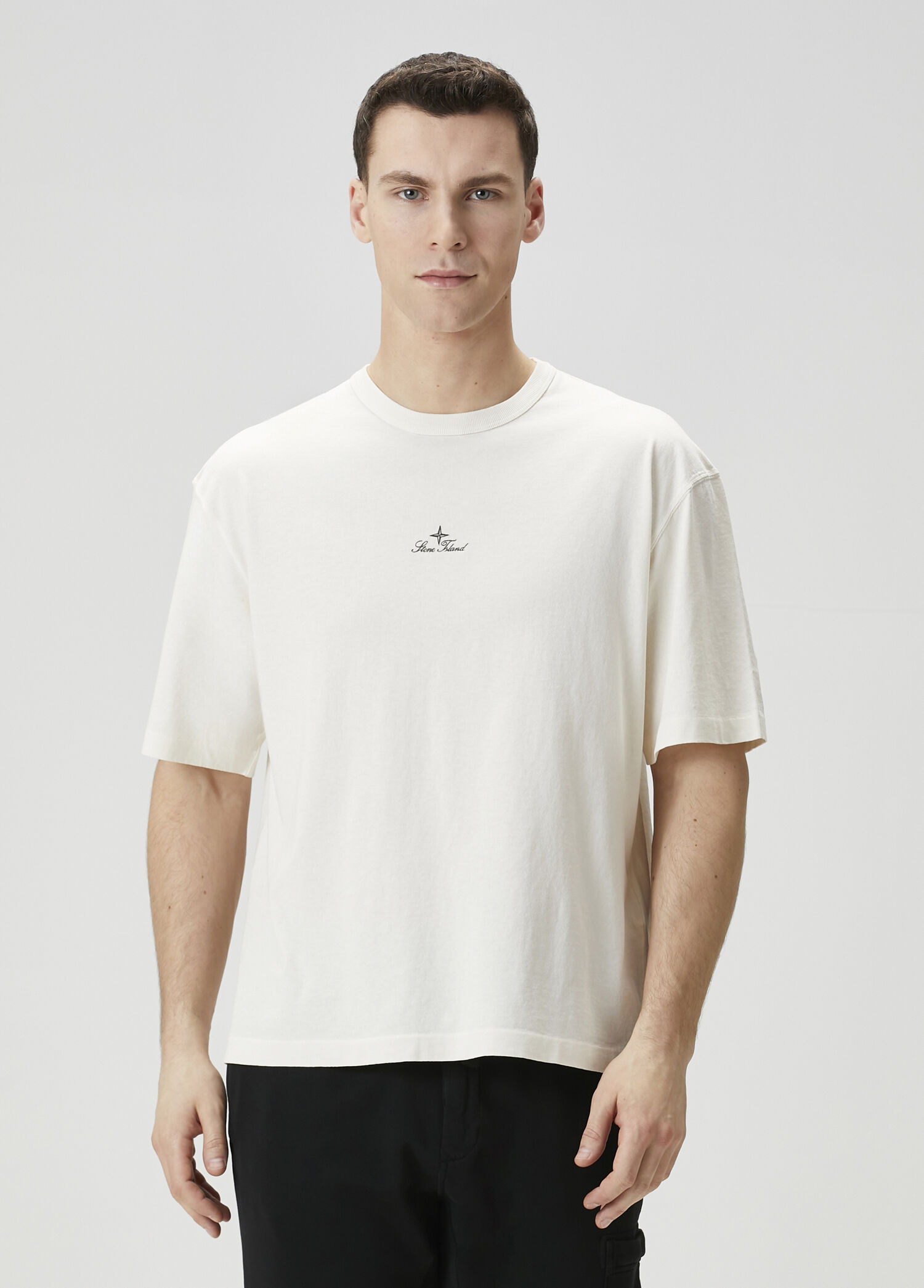 Kırık Beyaz Logo Nakışlı T-shirt