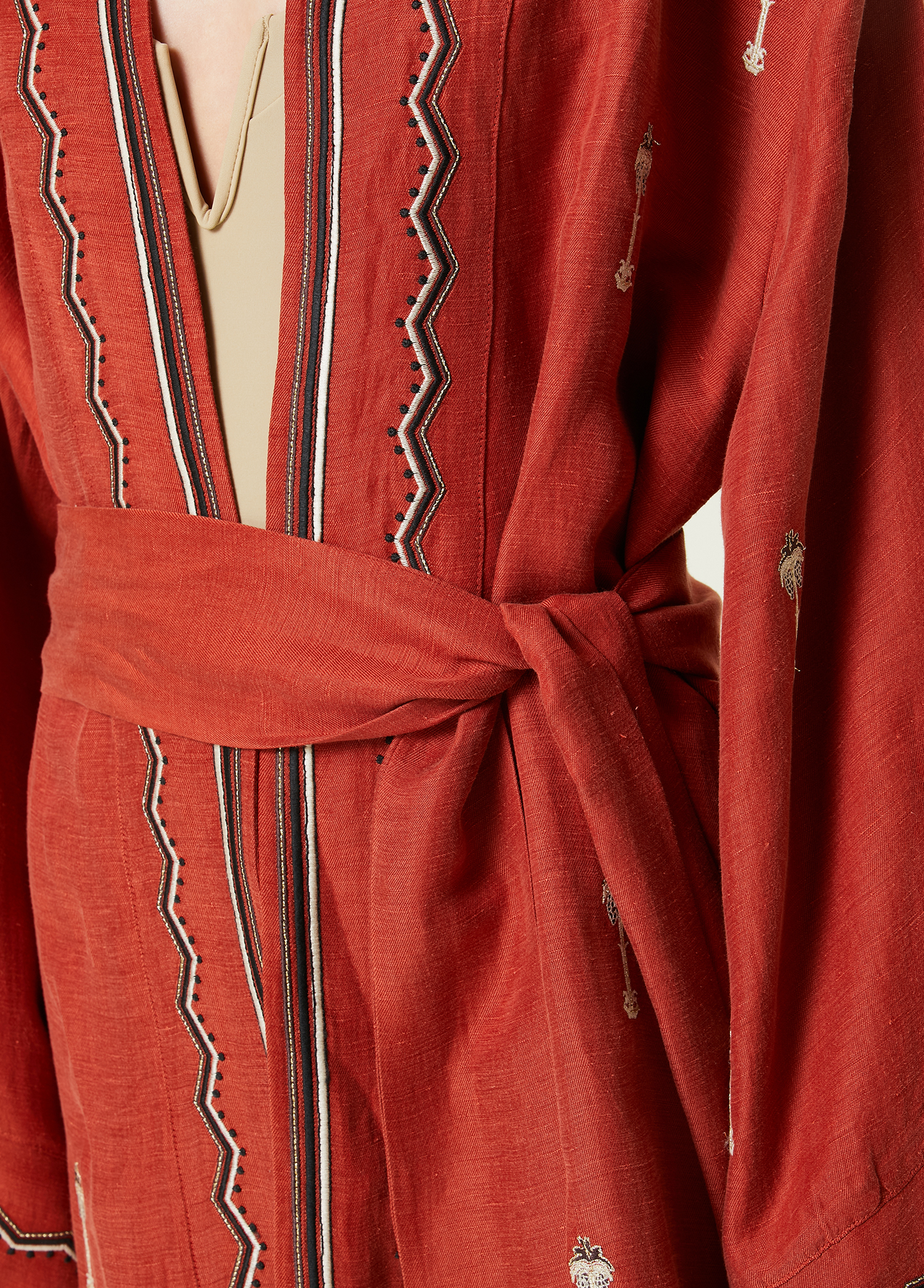 Beymen Kandilli Kiremit Nakışlı Keten Kaftan. 5 Beymen Kandilli Kiremit Nakışlı Keten Kaftan. 5