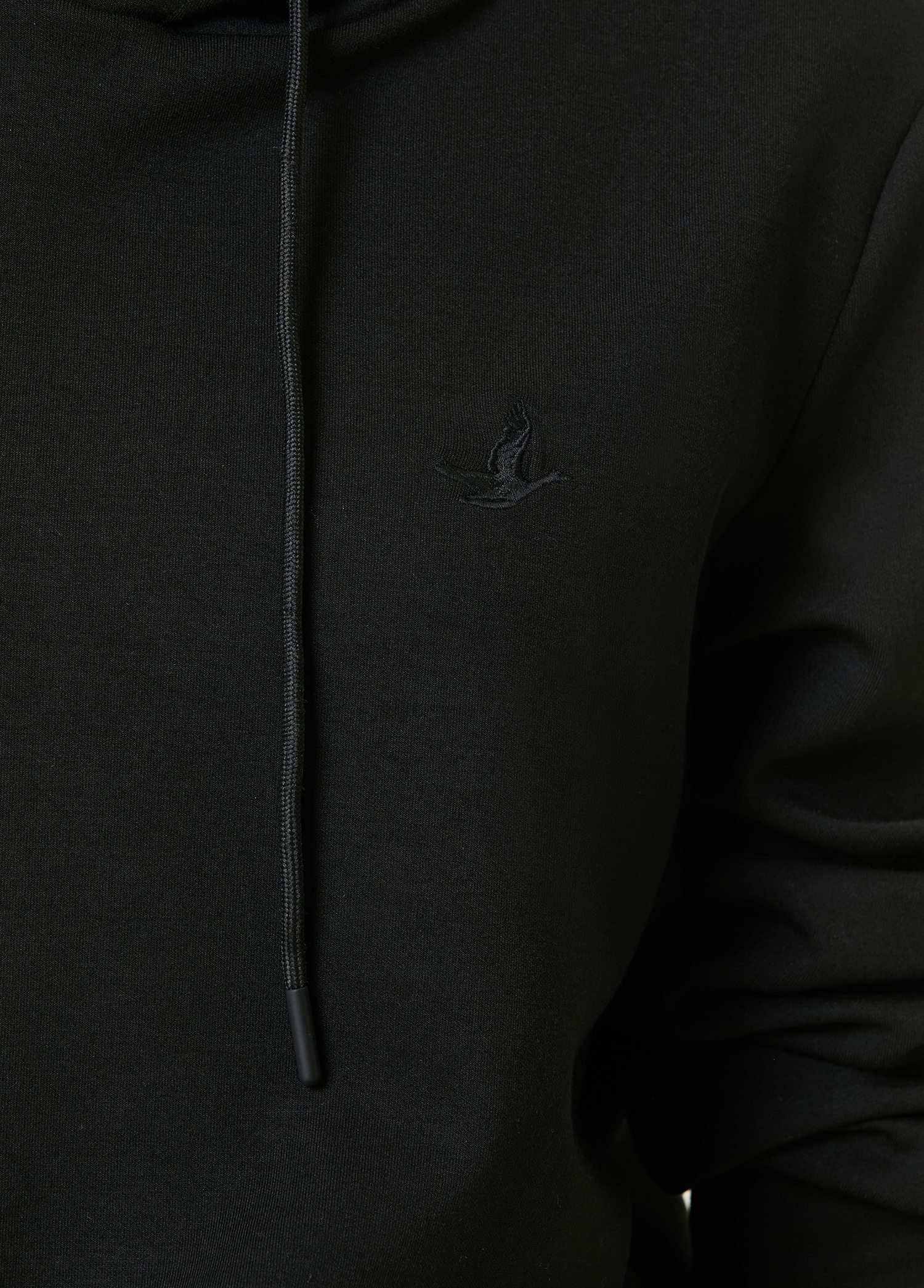 Siyah Kapüşonlu Logo Detaylı Sweatshirt_3