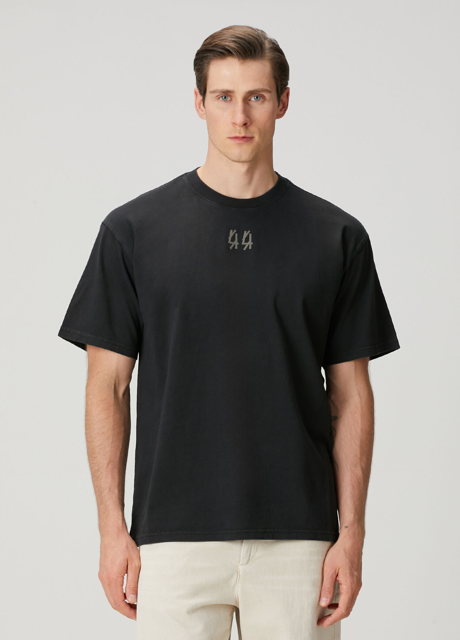 Siyah Logo Baskılı T-shirt