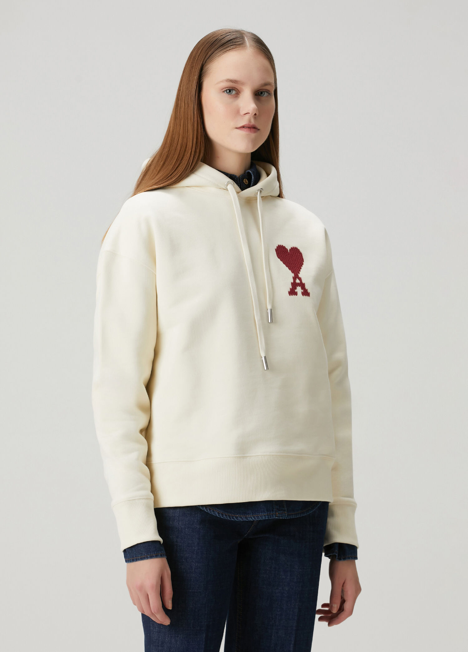 Ekru Kırmızı Kapüşonlu Logolu Sweatshirt