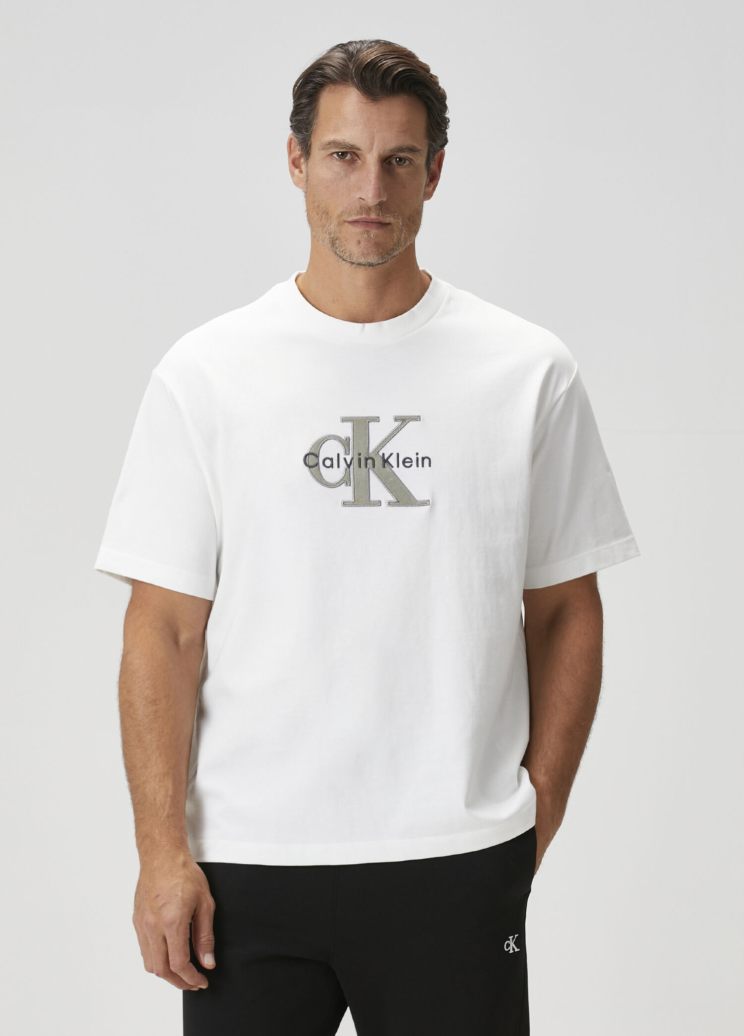 Beyaz T-shirt