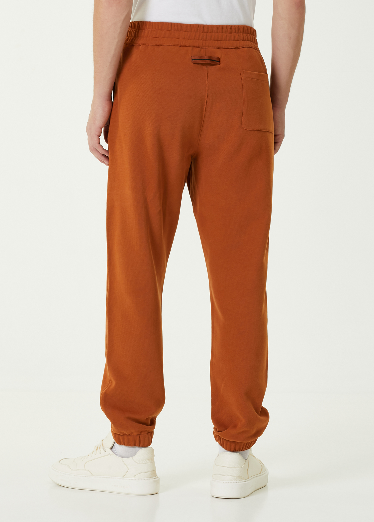 Beymen Turuncu Logo Baskılı Jogger Eşofman Altı. 3 Beymen Turuncu Logo Baskılı Jogger Eşofman Altı. 3