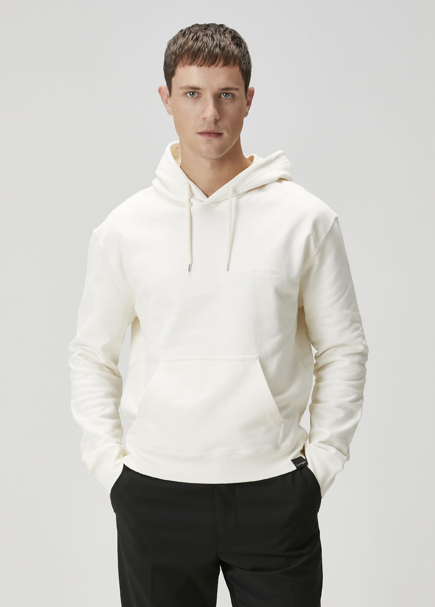Beyaz Kapüşonlu Sweatshirt