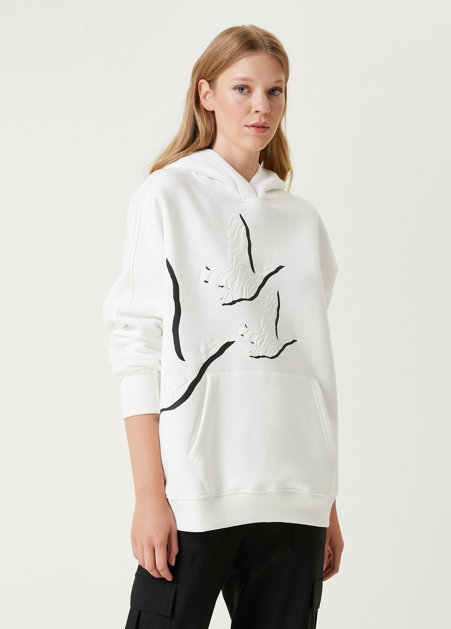 Beyaz Kapüşonlu Sweatshirt_0