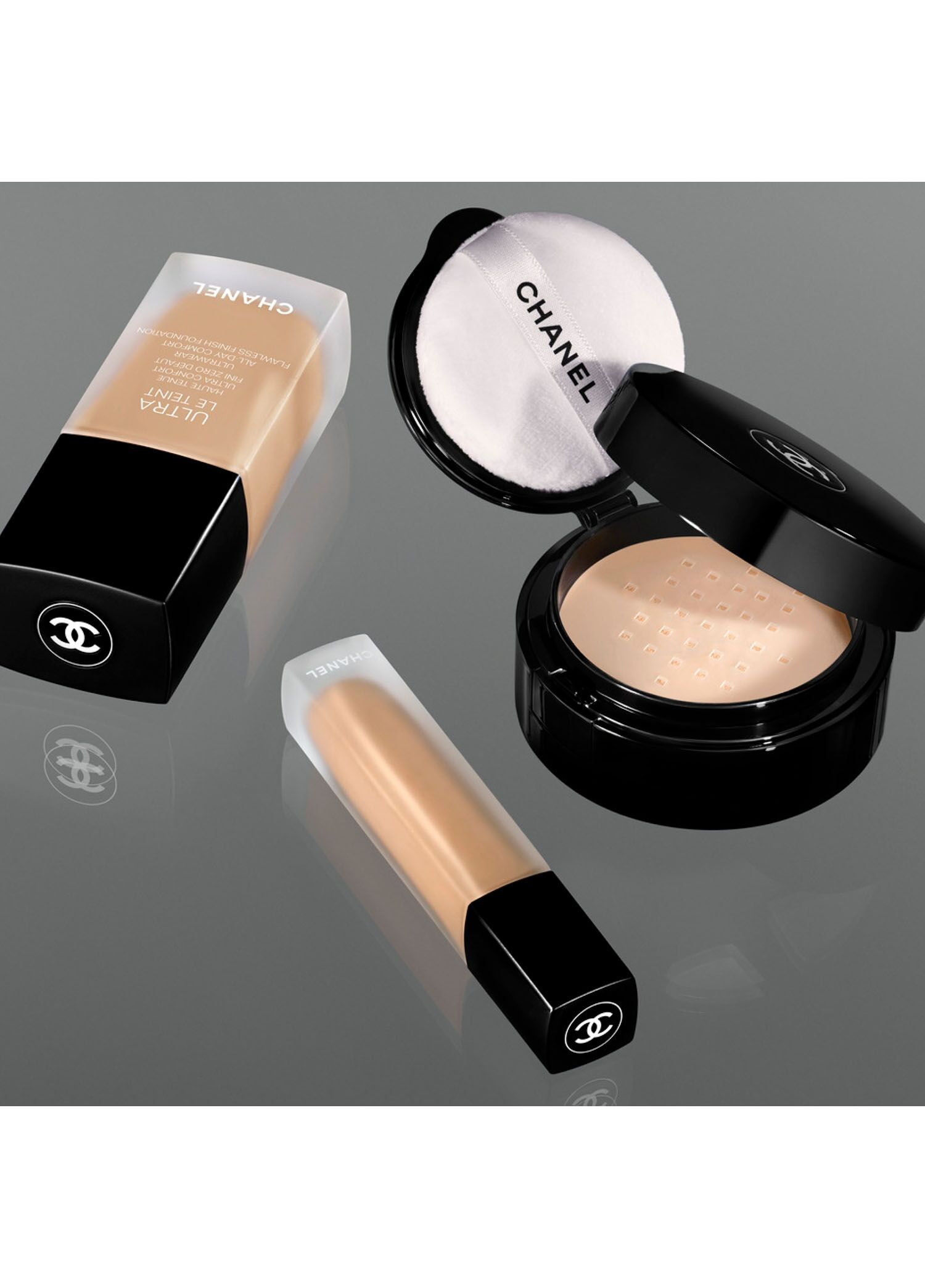 CHANEL ULTRA LE TEINT パウダーファンデーション B10 CHANEL - Ultra Le Teint Fluide 30Ml - B10